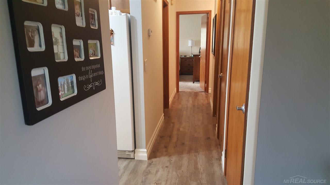 5155 State Road Fort Gratiot, MI 48059 - Photo 12 of 33
