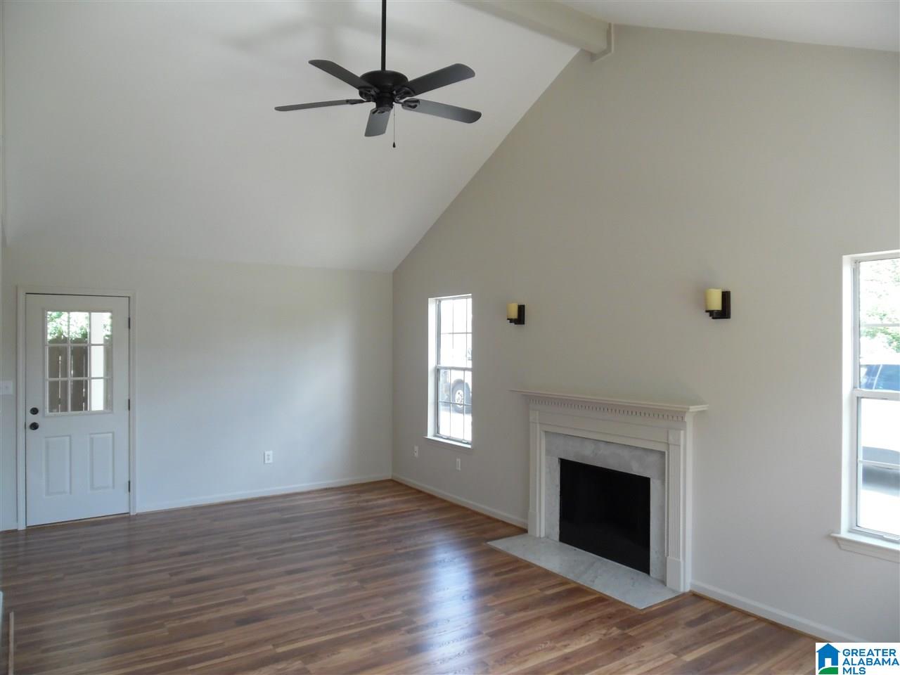 521 Warrior Drive Alabaster, AL 35007 - Photo 8 of 38