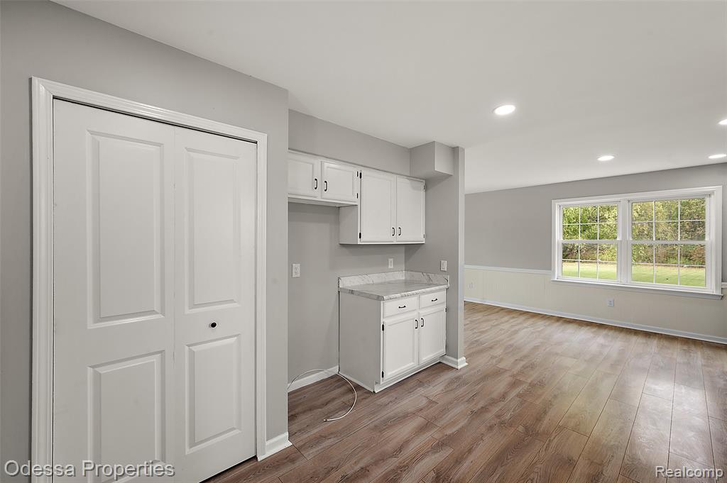 1442 Riley Center Road Memphis, MI 48041 - Photo 9 of 62