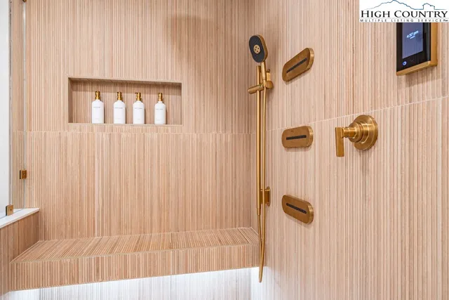 $2,399,000 | 102 Ridge Drive, Linville, NC 28646