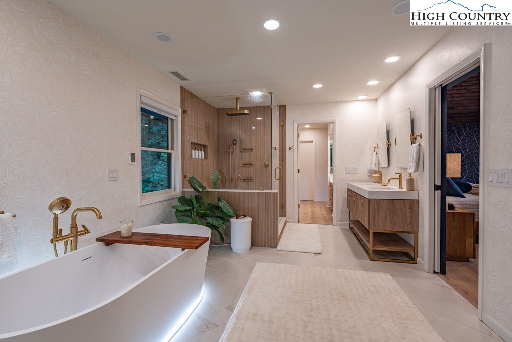 102 Ridge Drive Linville, NC 28646 - Photo 27 of 48