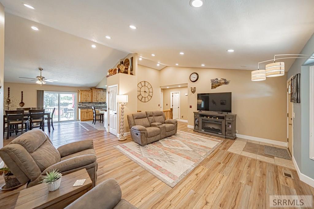 3379 East 163 North Rigby, ID 83442 - Photo 9 of 74