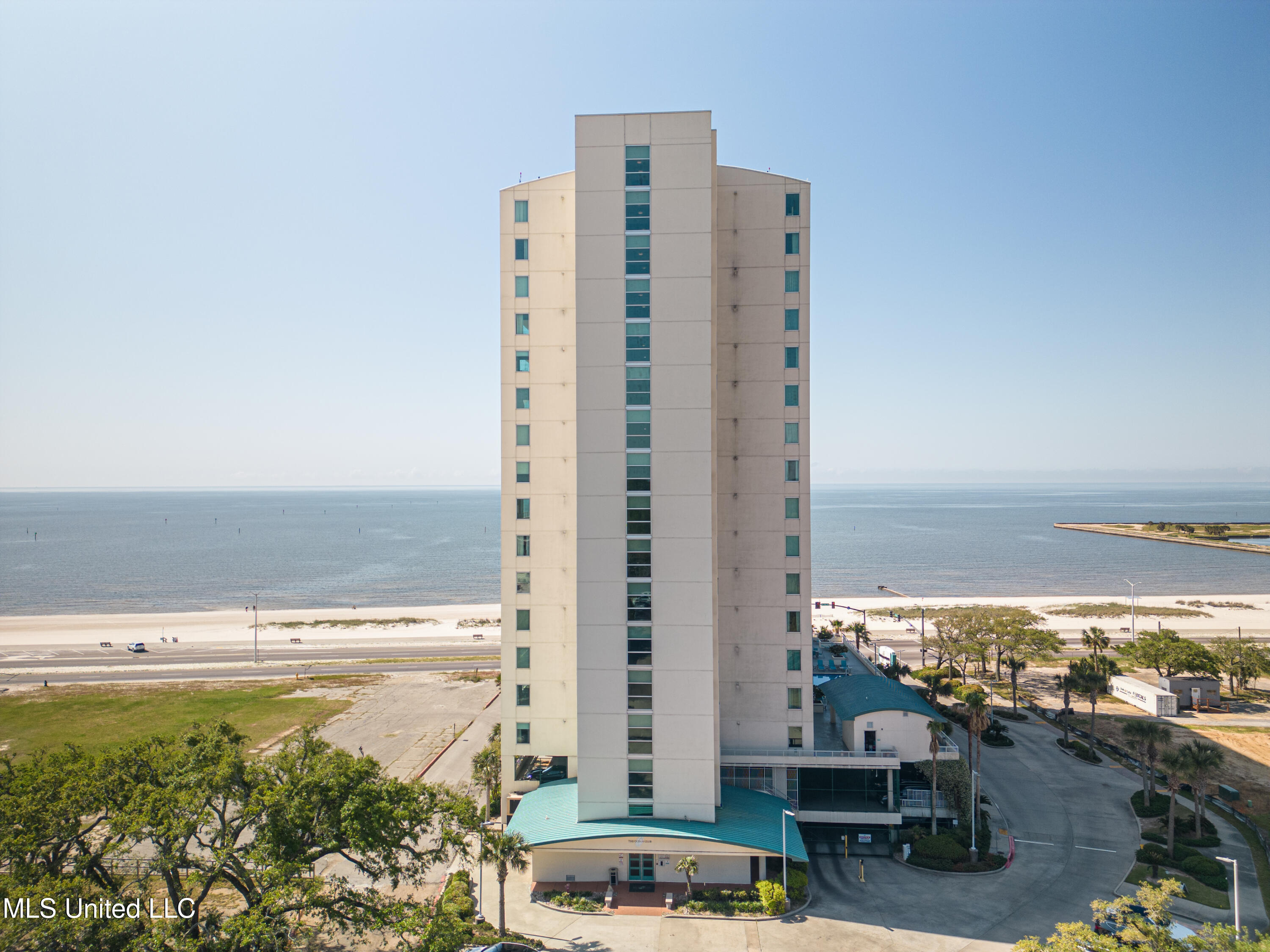 2060 Beach Boulevard, Unit 1603 Biloxi, MS 39531 - Photo 18 of 23 Fav-RearandBeachView
