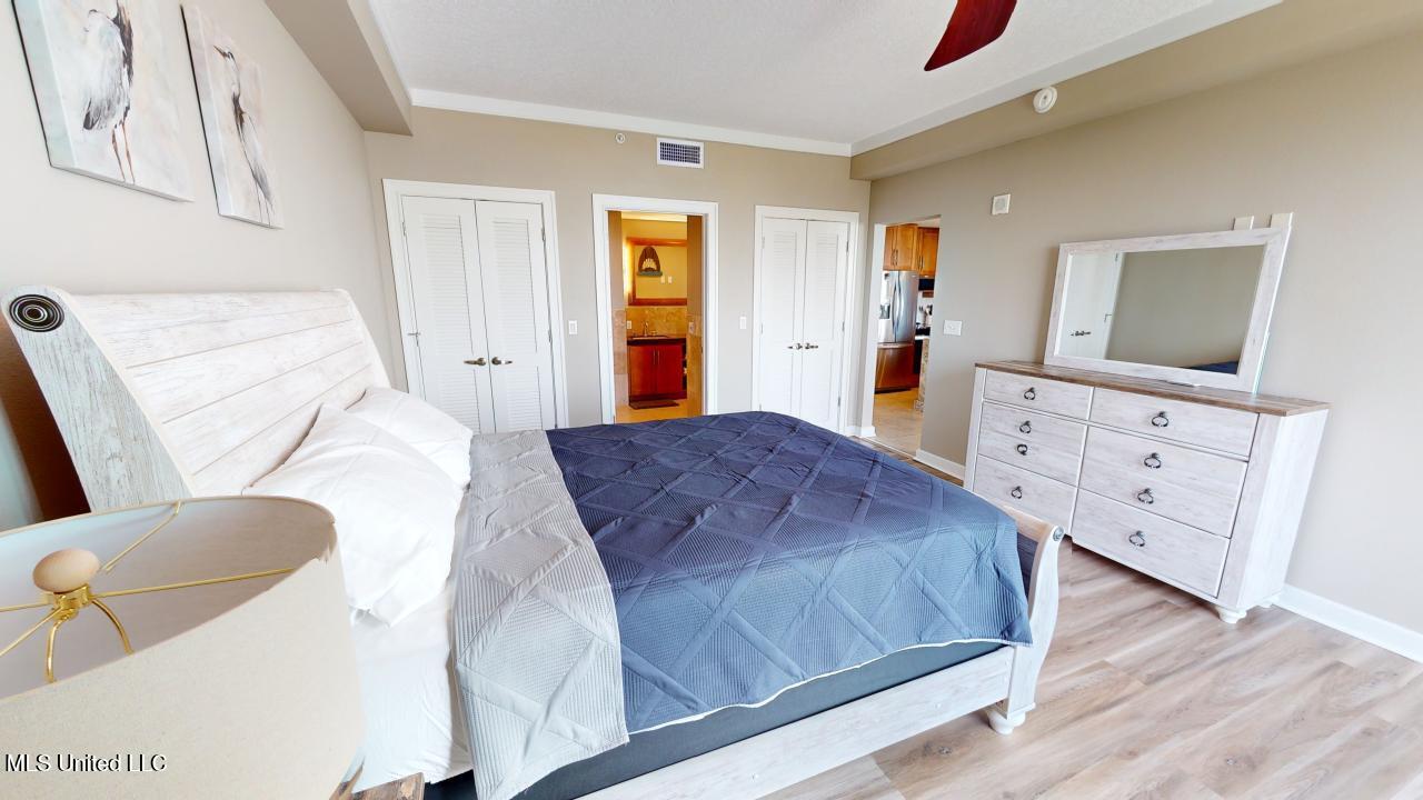 2060 Beach Boulevard, Unit 1603 Biloxi, MS 39531 - Photo 10 of 23 40