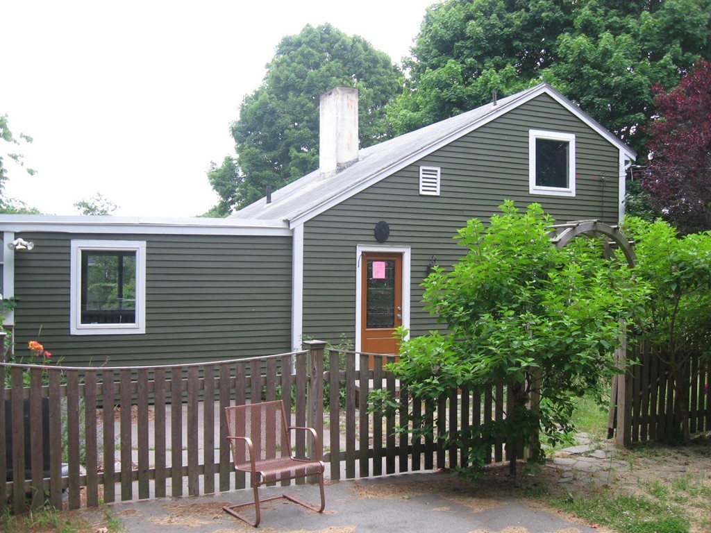 6 Hatchet Rock Road Scituate, MA 02066 - Photo 2 of 30 Gallery Image 2