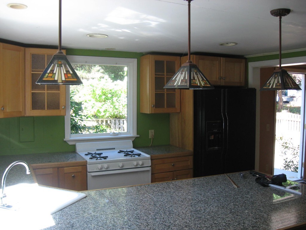 6 Hatchet Rock Road Scituate, MA 02066 - Photo 4 of 30 Gallery Image 4