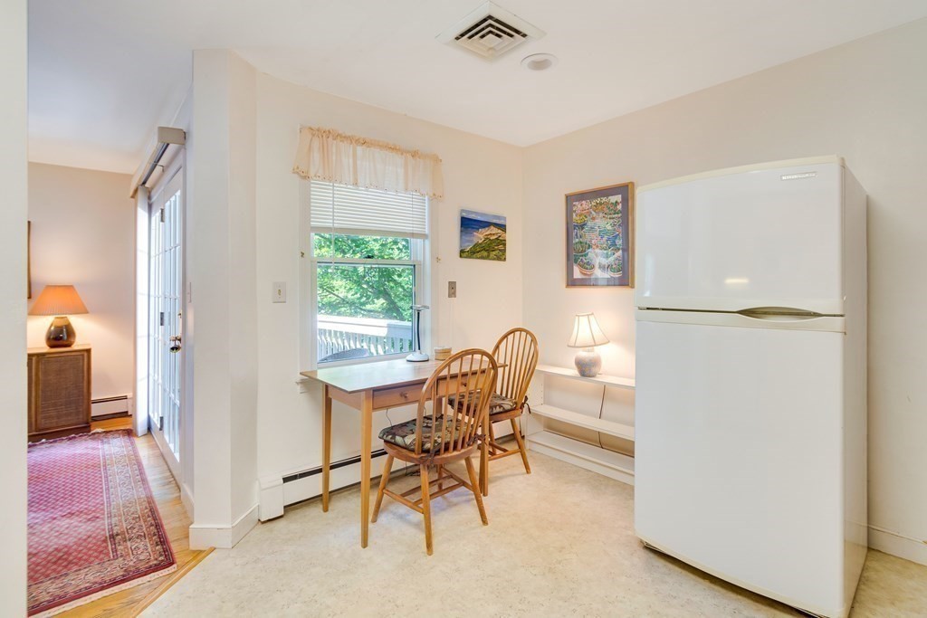 140 Lincoln Road, Unit 213 Lincoln, MA 01773 - Photo 11 of 24 Gallery Image 11