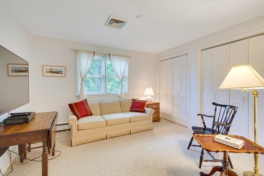 140 Lincoln Road, Unit 213 Lincoln, MA 01773 - Photo 5 of 24 Gallery Image 5
