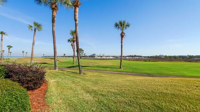 $1,042,400 | 842 Grand Harbour East, Miramar Beach, FL 32550