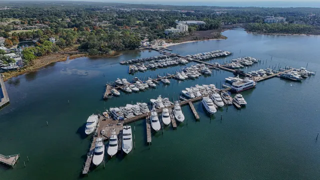 $1,042,400 | 842 Grand Harbour East, Miramar Beach, FL 32550