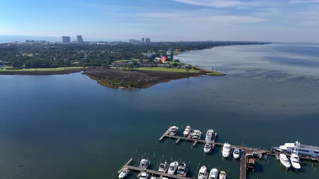 $1,042,400 | 842 Grand Harbour East, Miramar Beach, FL 32550