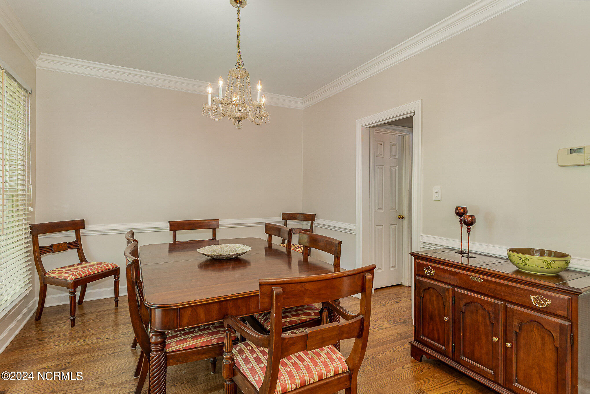 2512 Sunnystone Way Raleigh, NC 27613 - Photo 11 of 49 016_9-bc4a5343-edit_0