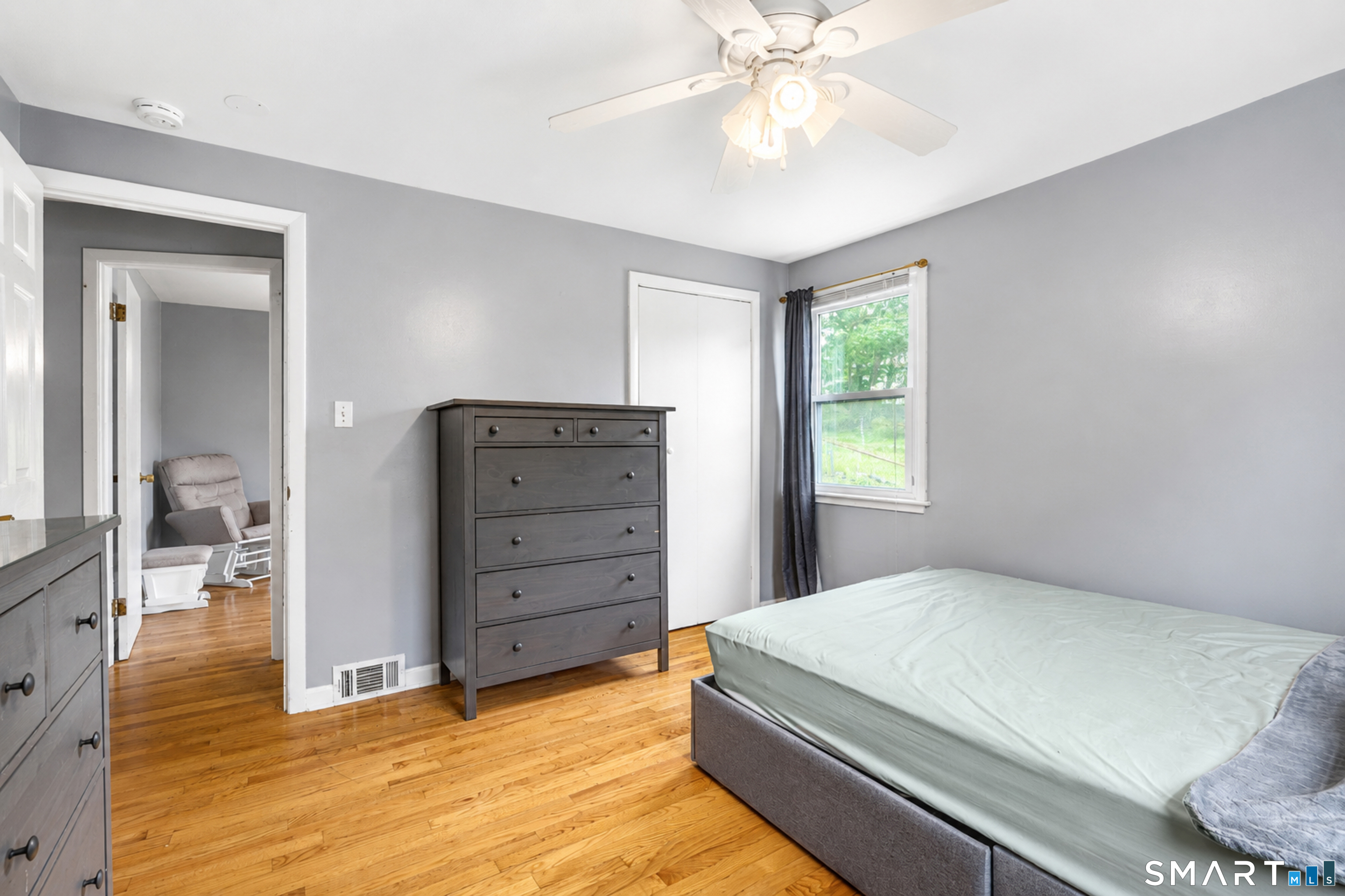 143 Red Oak Road Bridgeport, CT 06606 - Photo 16 of 28 Gallery Image 16