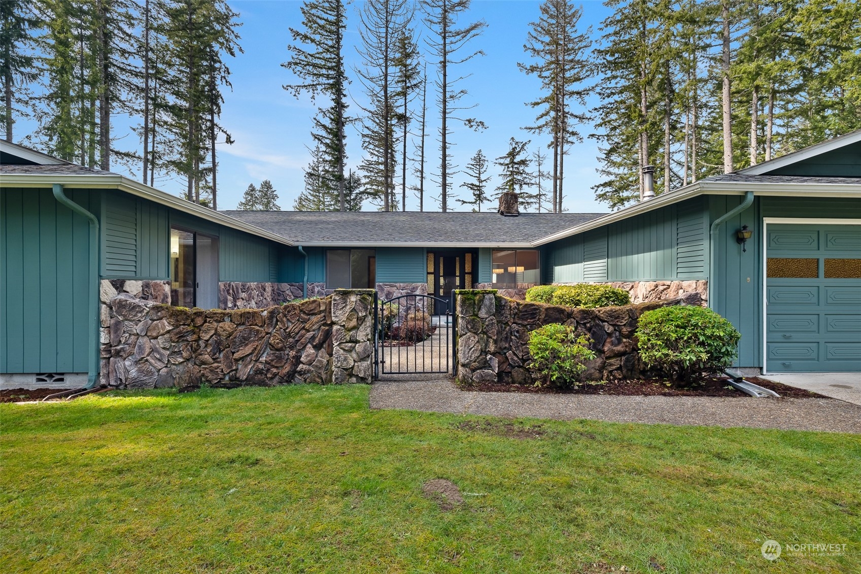 5108 Fir Tree Road Southeast Olympia, WA 98501 - Photo 2 of 38 Gallery Image 2