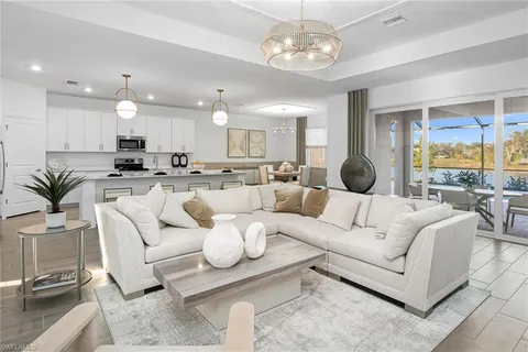 $560,950 | 17393 Stonehill Manor Drive, North Fort Myers, FL 33917