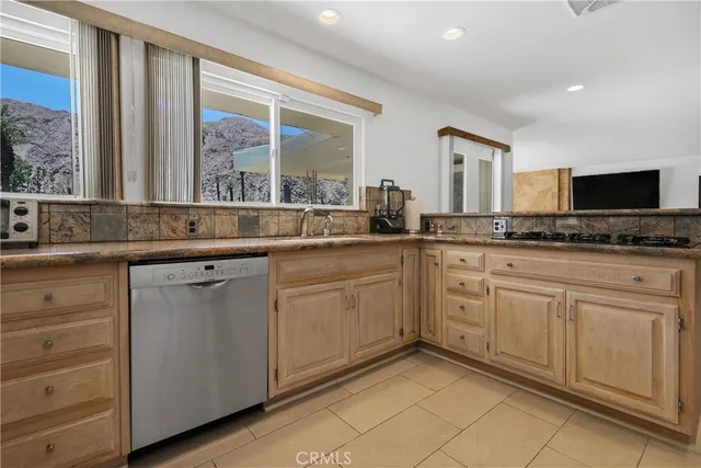 $6,900 | 77137 Iroquois Drive, Indian Wells, CA 92210