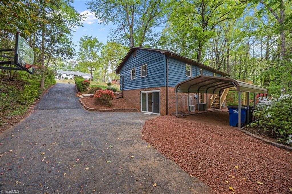 2869 Millwheel Road Pfafftown, NC 27040 - Photo 38 of 41