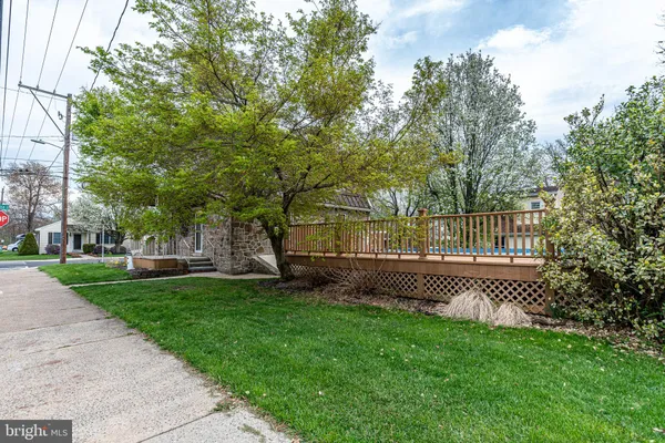 $385,000 | 230 North Penrose Street, Quakertown, PA 18951