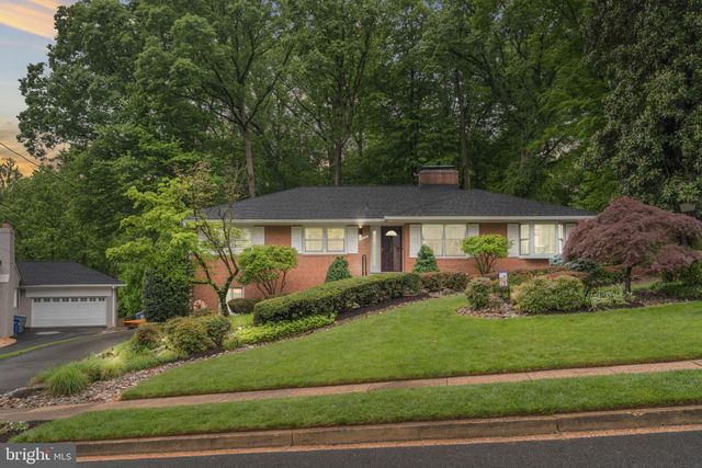 $1,431,000 | 1802 Briar Ridge Court, McLean, VA 22101