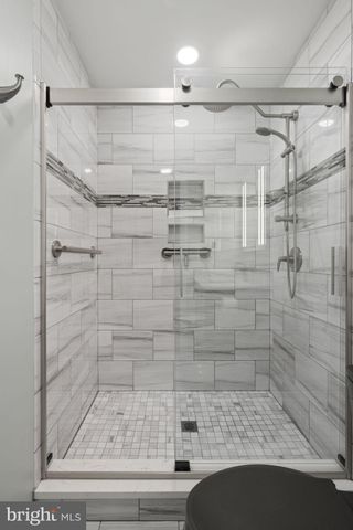 $1,431,000 | 1802 Briar Ridge Court, McLean, VA 22101