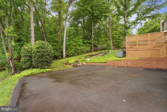 $1,431,000 | 1802 Briar Ridge Court, McLean, VA 22101