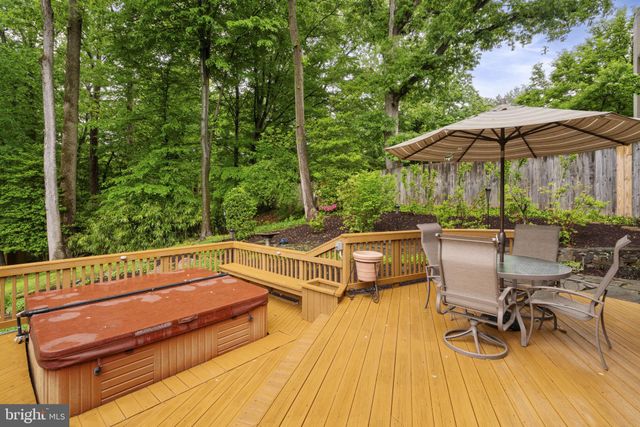 $1,431,000 | 1802 Briar Ridge Court, McLean, VA 22101