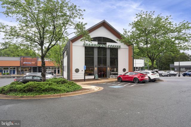 $1,431,000 | 1802 Briar Ridge Court, McLean, VA 22101