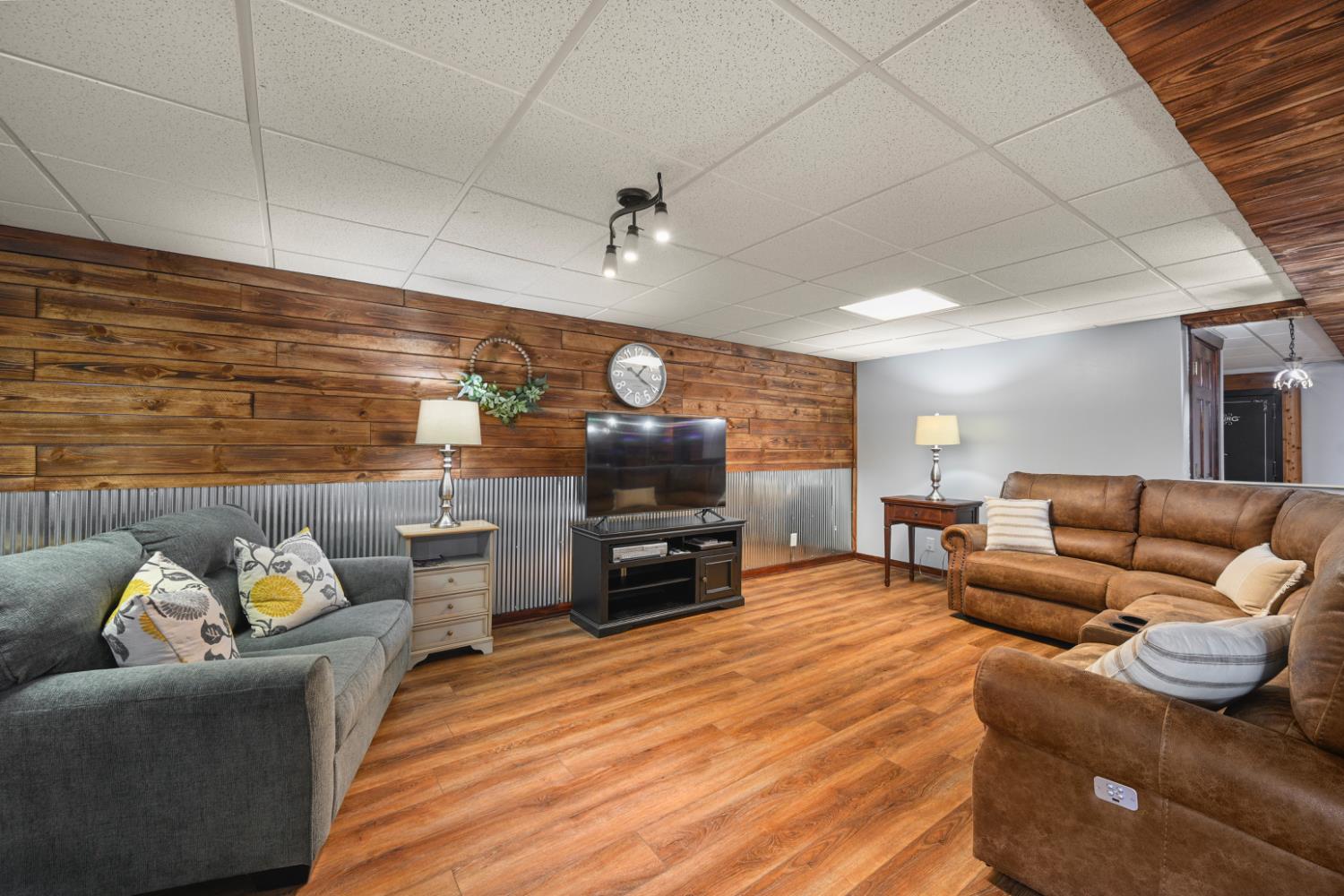 12985 Phillips Road Vevay, IN 47043 - Photo 28 of 55 Gallery Image 28