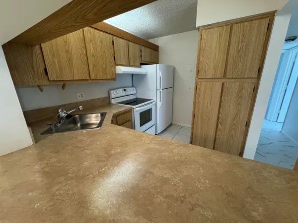 $1,800 | 1111 Green Pine Boulevard, Unit H1, West Palm Beach, FL 33409