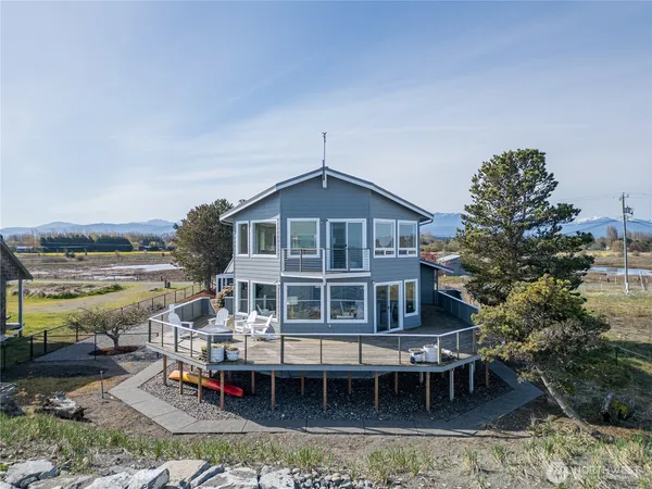 $1,125,000 | 391-3 3 Crabs Road, Sequim, WA 98382