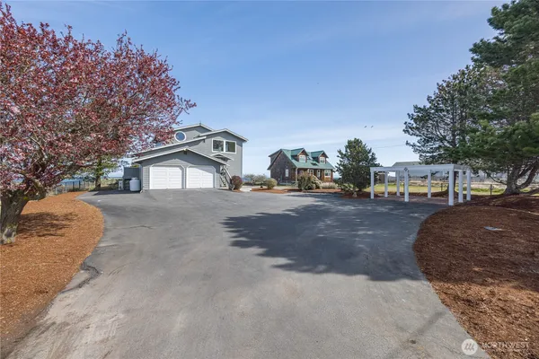 $1,125,000 | 391-3 3 Crabs Road, Sequim, WA 98382