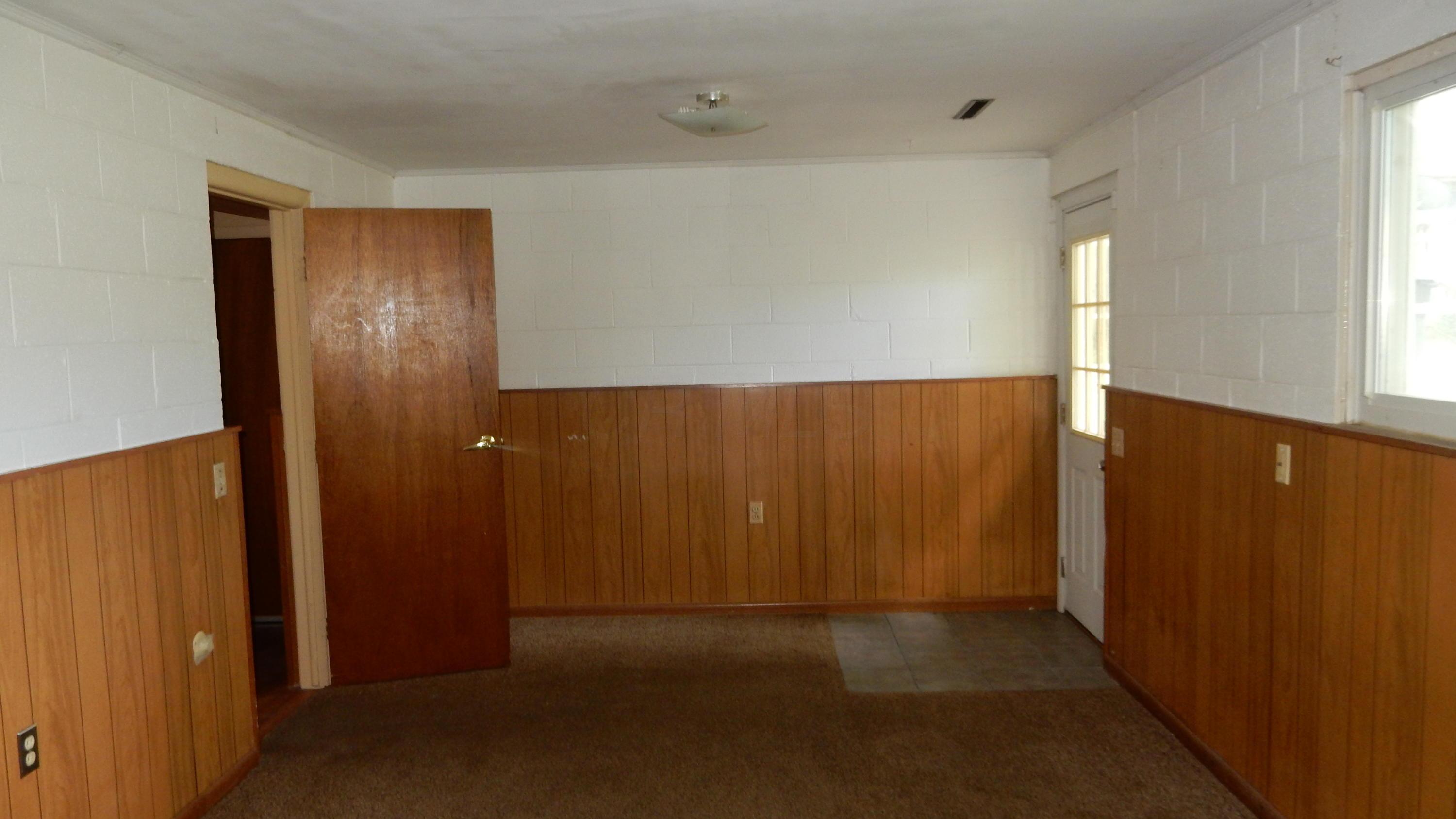 6259 Faircrest Road Columbus, OH 43229 - Photo 16 of 43 Gallery Image 16