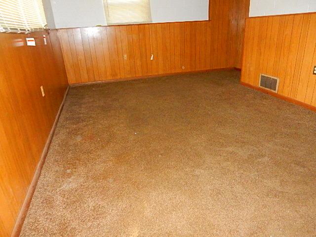6259 Faircrest Road Columbus, OH 43229 - Photo 31 of 43 Gallery Image 31