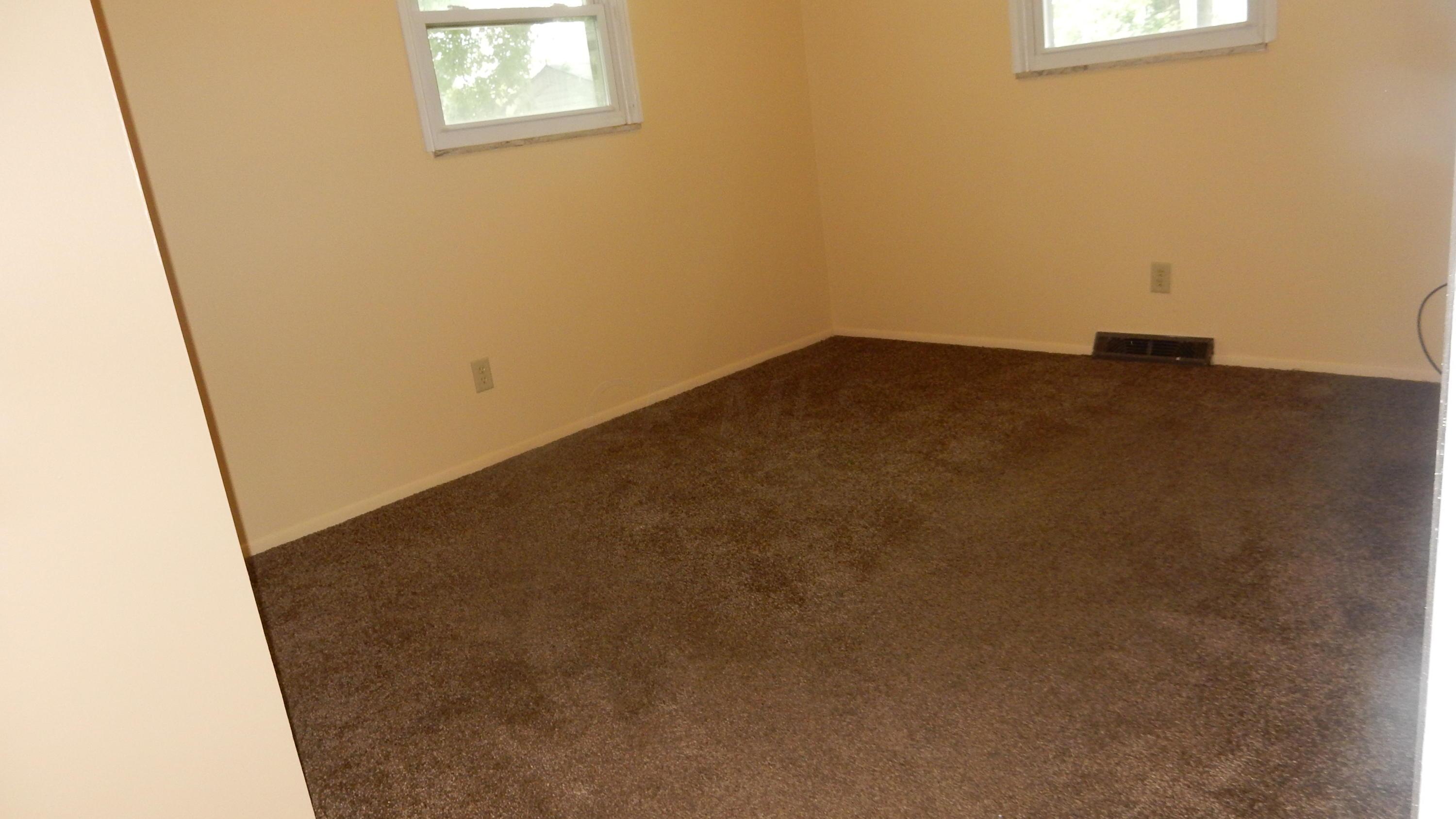 6259 Faircrest Road Columbus, OH 43229 - Photo 10 of 43 Gallery Image 10