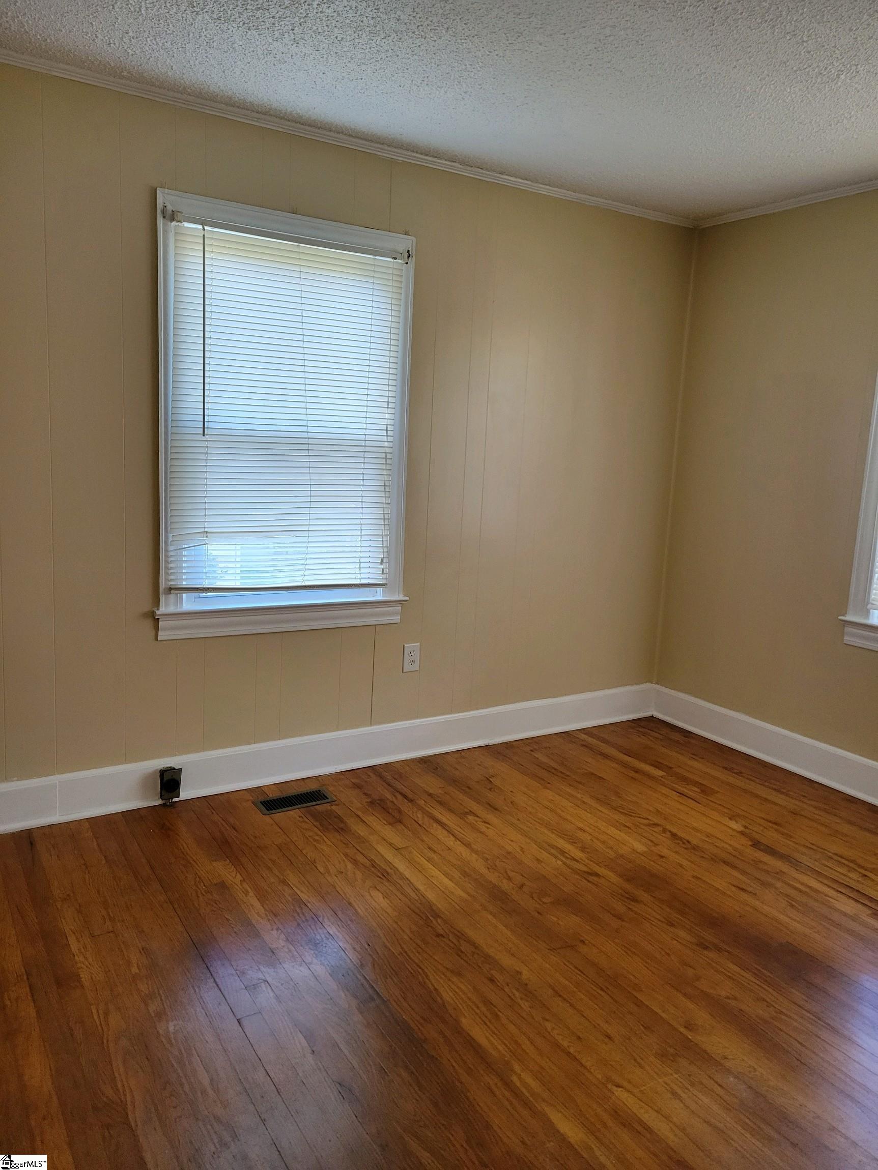 121 Carter Street Greenville, SC 29607 - Photo 10 of 18