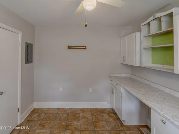 $185,000 | 421 East Quinn Street, Beulaville, NC 28518