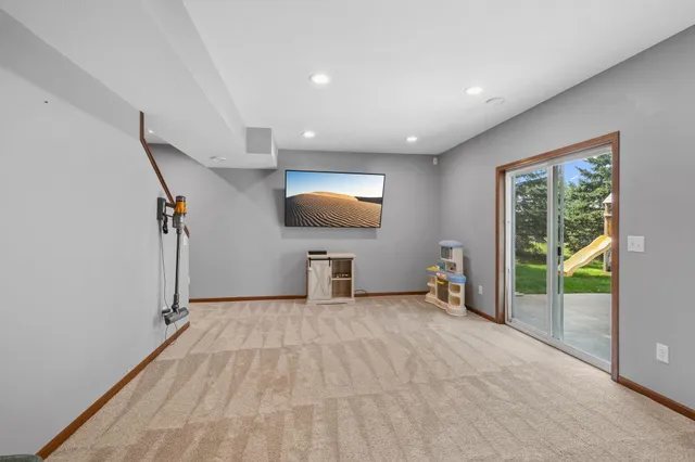 $389,899 | 703 8th Avenue Northeast, Lonsdale, MN 55046