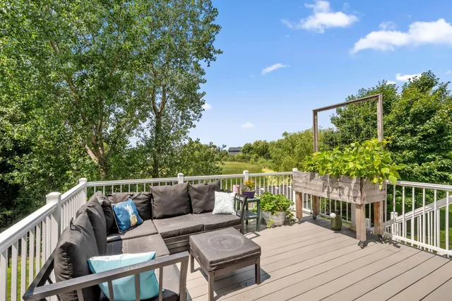 $389,899 | 703 8th Avenue Northeast, Lonsdale, MN 55046