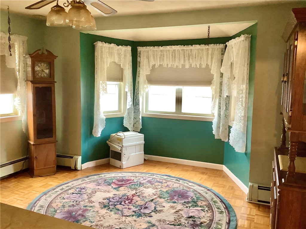 52 Mendon Road North Smithfield, RI 02896 - Photo 12 of 33