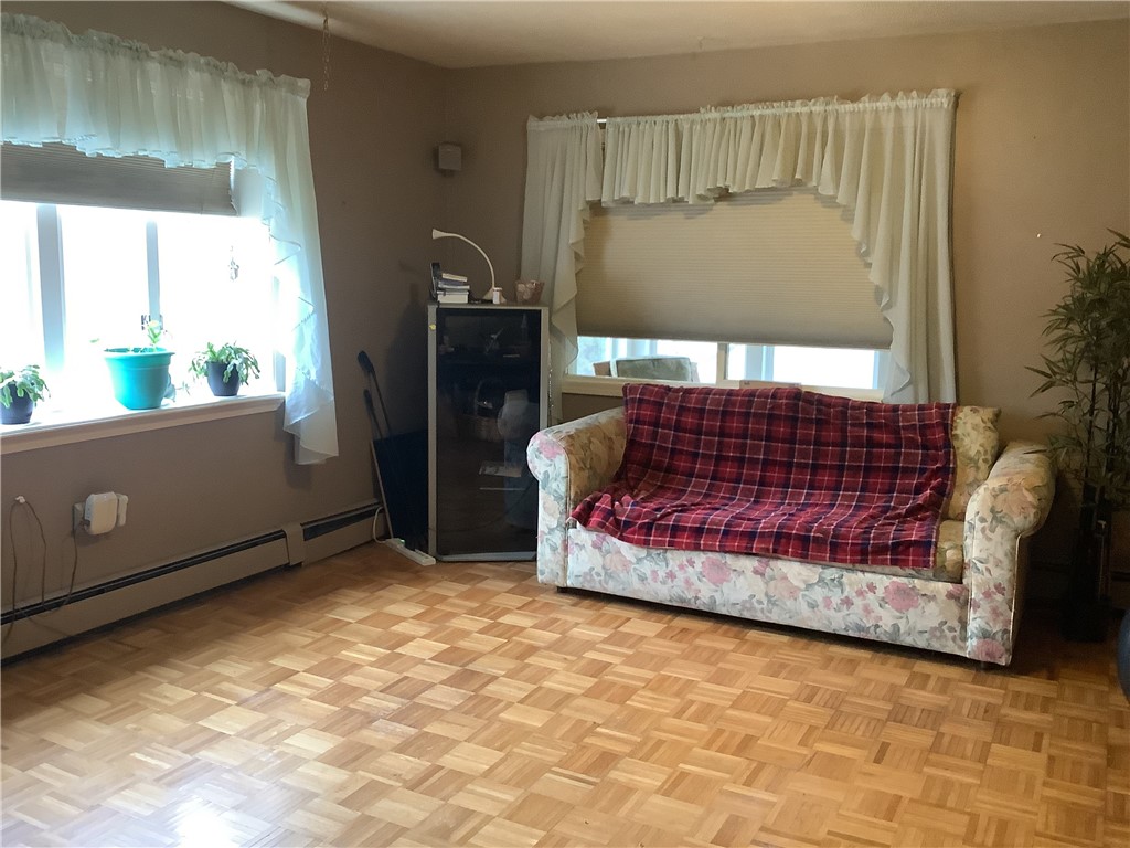 52 Mendon Road North Smithfield, RI 02896 - Photo 14 of 33