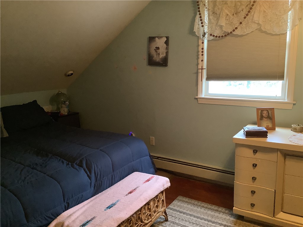 52 Mendon Road North Smithfield, RI 02896 - Photo 25 of 33