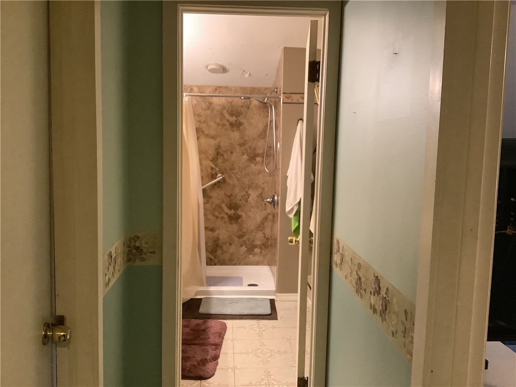 52 Mendon Road North Smithfield, RI 02896 - Photo 30 of 33