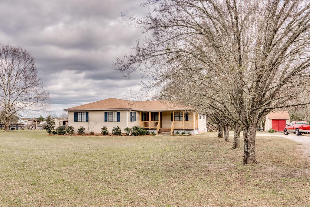 1075 Youngblood Road Trenton, SC 29847 - Photo 1 of 30 Main View