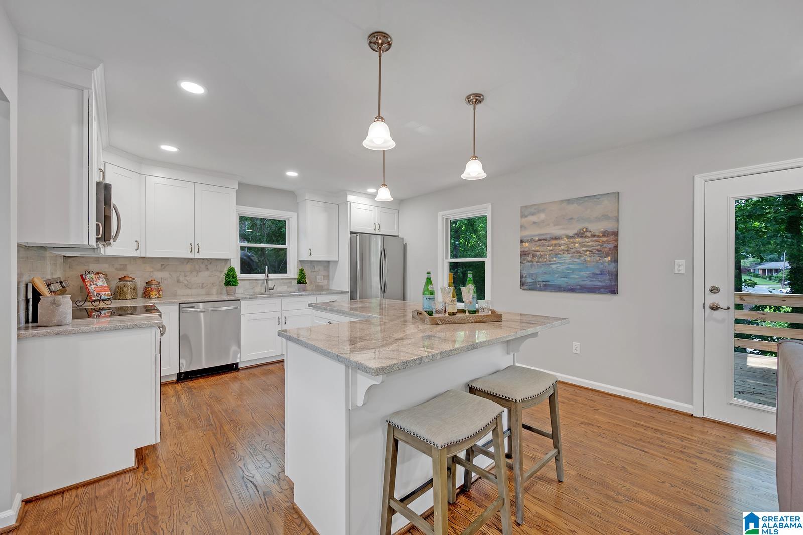 5828 Southhall Road Birmingham, AL 35213 - Photo 9 of 25
