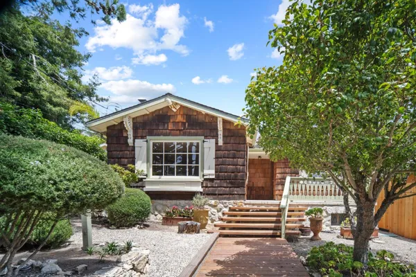 $1,575,000 | 0 Carpenter 3 Ne Of 1st Street, Carmel, CA 93923