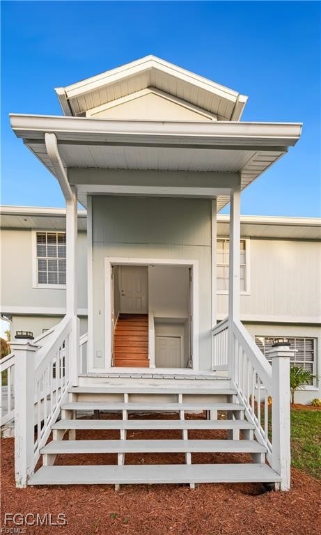 260 13th Street Southwest Naples, FL 34117 - Photo 6 of 29