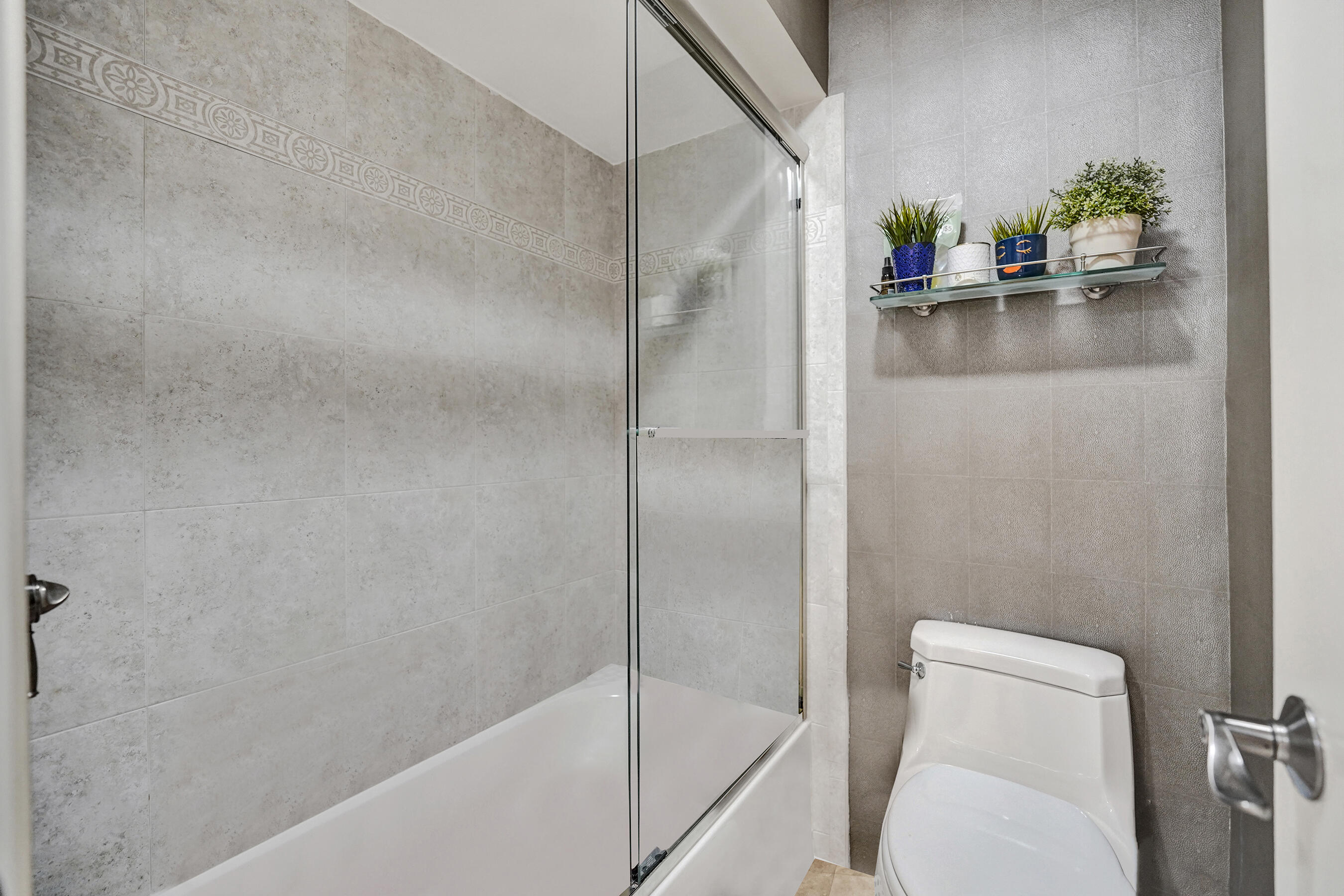 3501 Keyser Avenue, Unit 59 Hollywood, FL 33021 - Photo 47 of 55 DSC03436