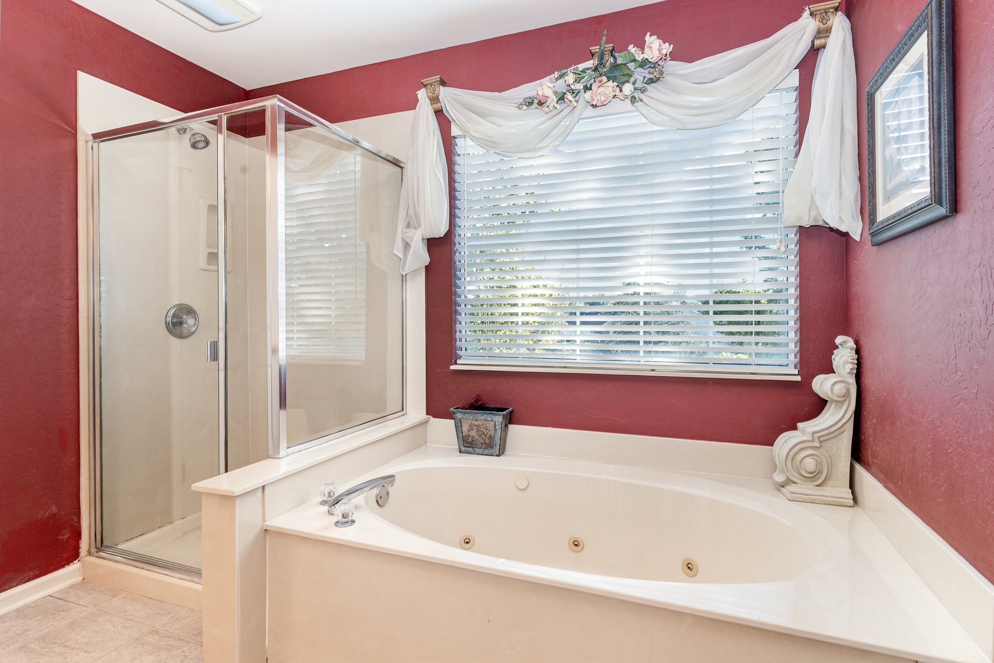 224 Logans Circle Franklin, TN 37067 - Photo 22 of 41 a bathroom with a bathtub and shower