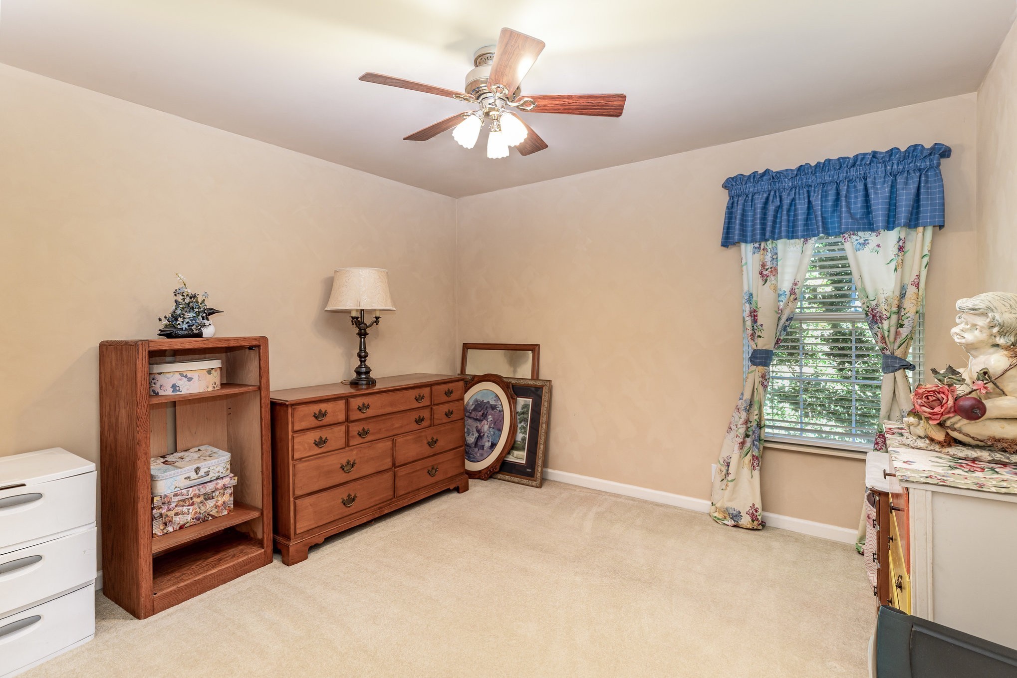 224 Logans Circle Franklin, TN 37067 - Photo 25 of 41 a bed room with a bed and a window