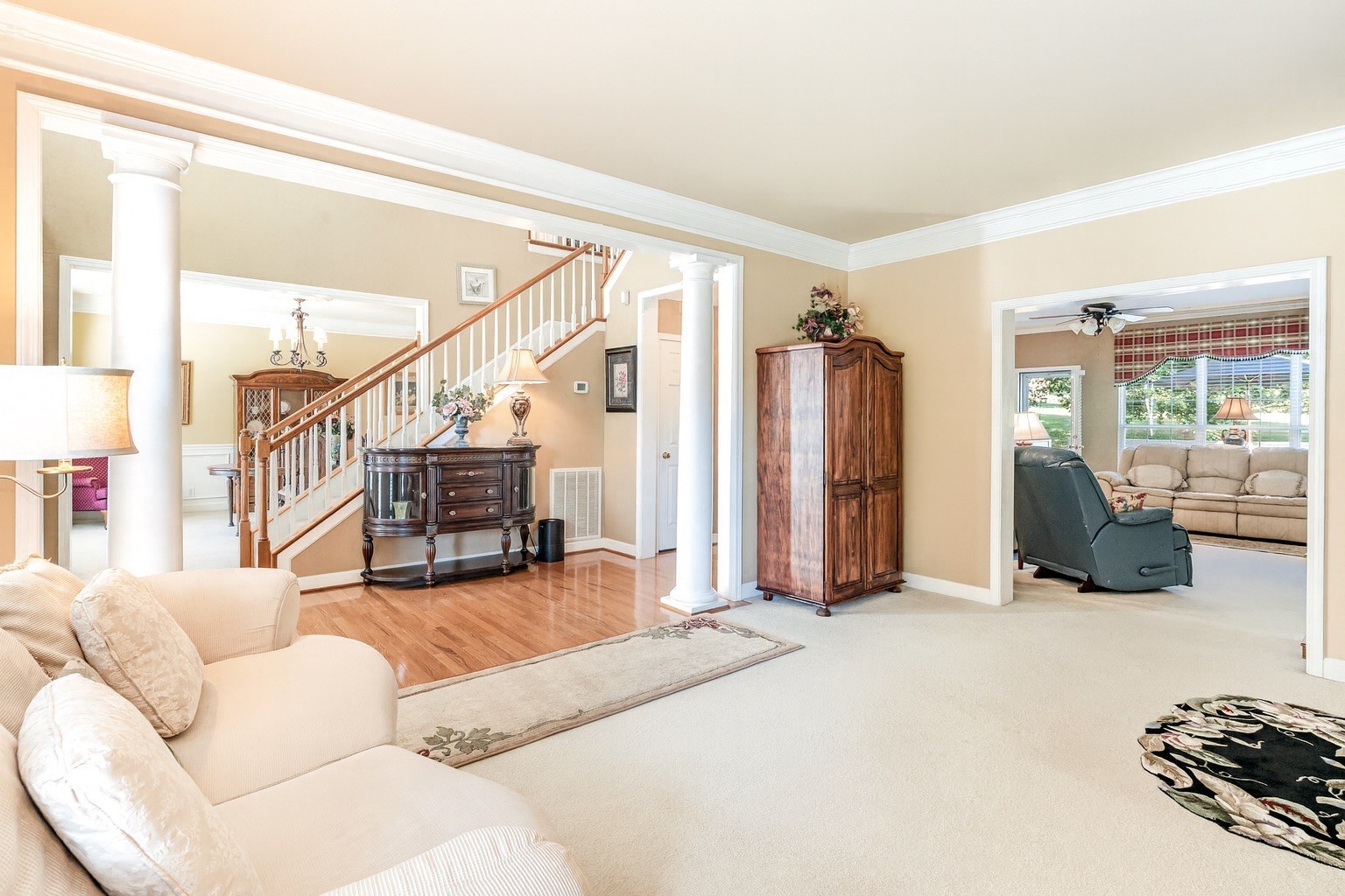 224 Logans Circle Franklin, TN 37067 - Photo 5 of 41 a living room with furniture and a flat screen tv